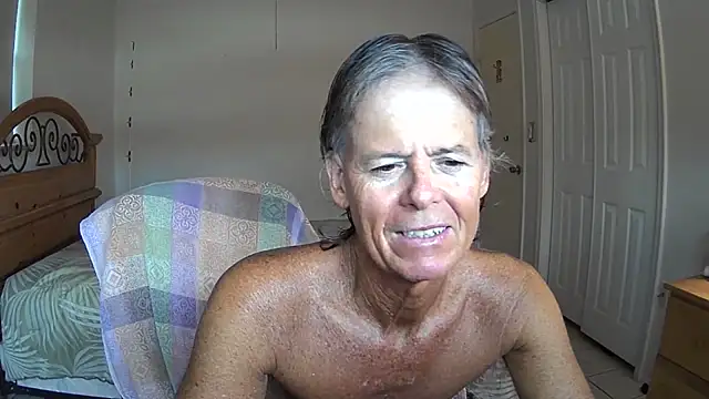 nakeedcowboi65 online show from July 26, 9:34 pm