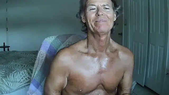 nakeedcowboi65 online show from May 13, 11:35 pm