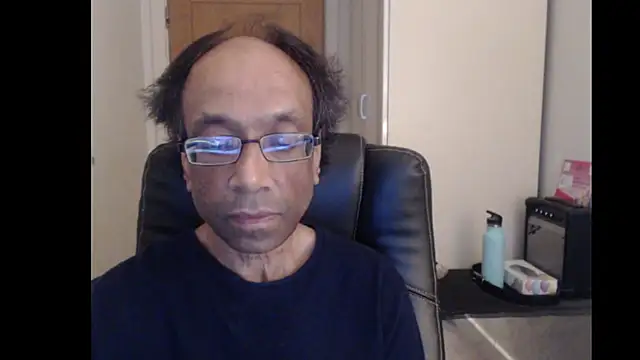 rauncher1 online show from May 5, 8:16 am