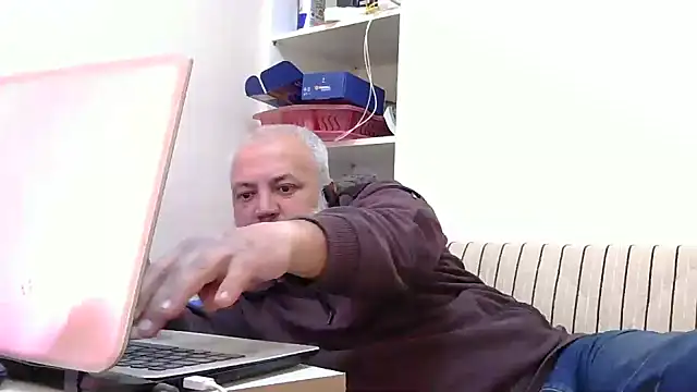 husoizmir online show from April 30, 10:55 am