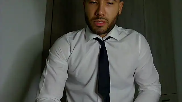 Justynn1 online show from May 16, 1:25 am