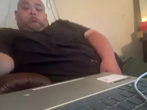 Pantychubs69 online show from May 20, 1:23 am