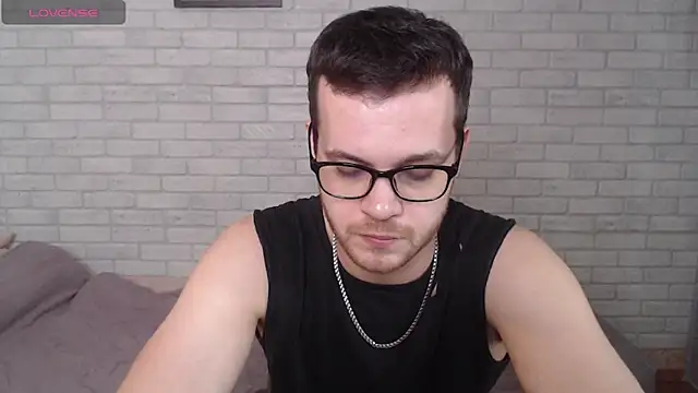 Alexxx horny online show from May 7, 10:59 am