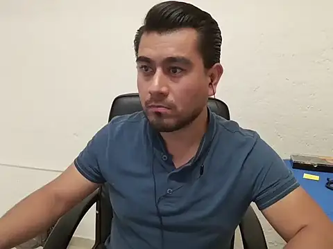 youmanhorny online show from July 31, 6:50 pm