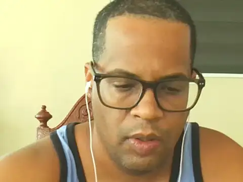 thesugar32 online show from July 24, 1:07 pm