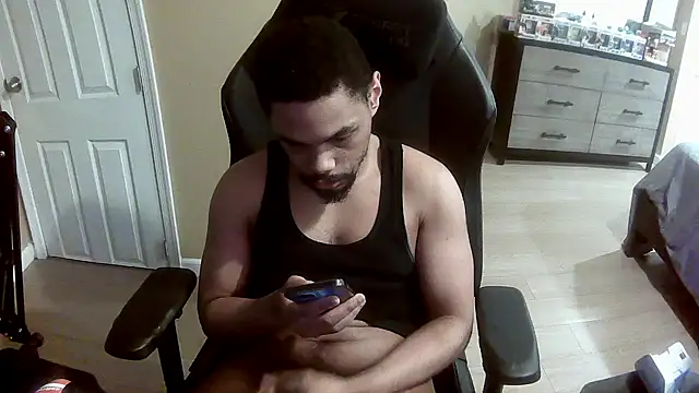 Neovergil0 online show from May 6, 7:58 pm