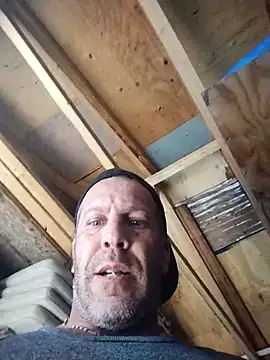 trucker1979 online show from May 17, 4:03 pm