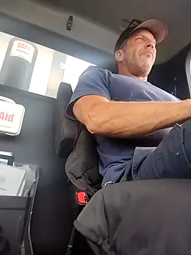 trucker1979 online show from July 28, 5:12 pm