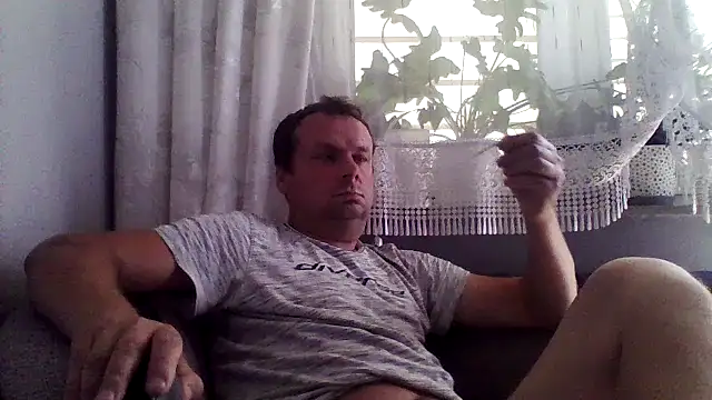 grzes19763 online show from July 19, 10:43 am