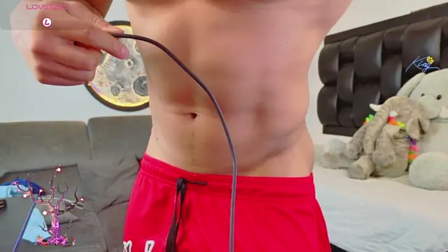 BenjaminCooperk online show from June 9, 8:38 am