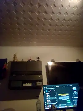 Codymc89 online show from June 13, 11:57 pm