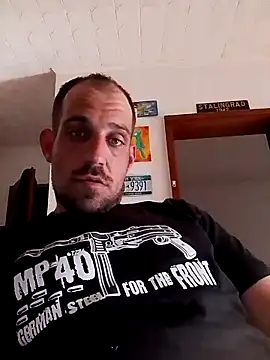 Codymc89 online show from April 27, 4:58 pm