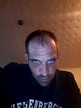 Codymc89 online show from May 6, 5:24 pm