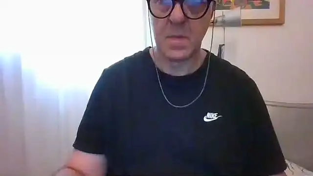 ANONIMO7735 online show from June 4, 3:51 pm