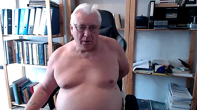 SchwanzhureXXL online show from July 16, 2:35 pm