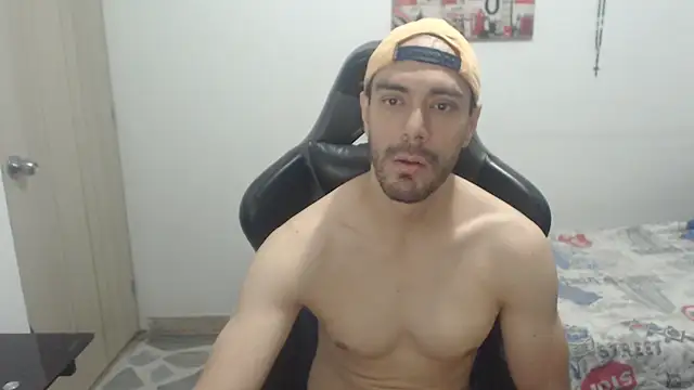 samuelgarcia  online show from June 24, 12:46 am