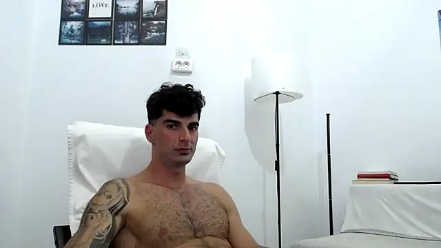 Verycutex online show from July 21, 1:35 pm