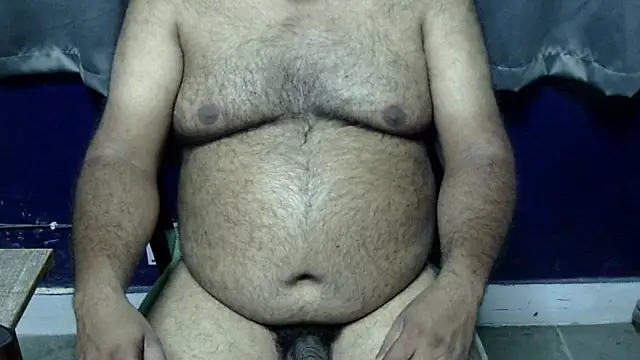 hairysubcub 70 online show from May 7, 12:38 pm