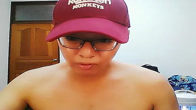 poter77112 online show from April 9, 6:47 pm