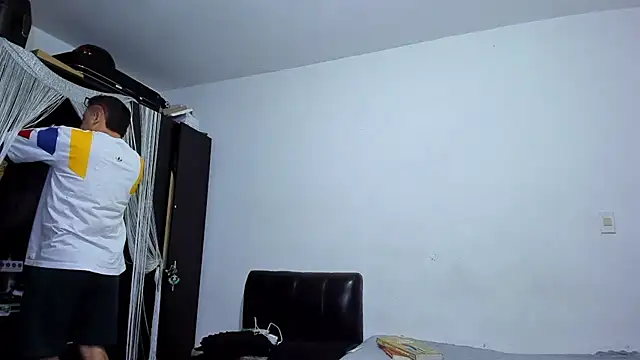 ares sexxx online show from August 8, 3:57 am