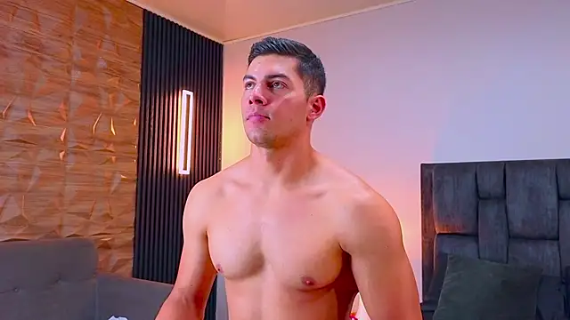 FelipeAndMarcello3 online show from April 30, 7:54 pm