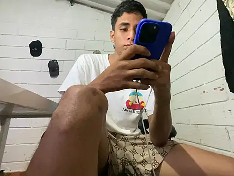 Max TheHorseDick online show from July 16, 2:07 am