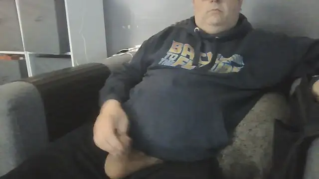 Naturistmale45 online show from May 11, 8:38 am