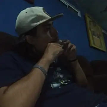 AlexAlejandro13 online show from May 5, 3:52 am