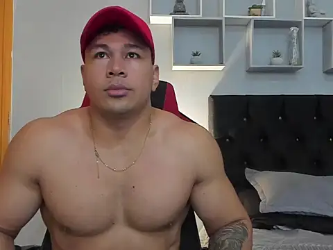 tyler hank01 online show from May 14, 12:36 pm