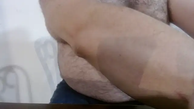 mikeyhotbear online show from June 28, 5:35 am