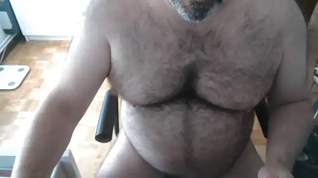 mikeyhotbear online show from July 28, 2:57 pm