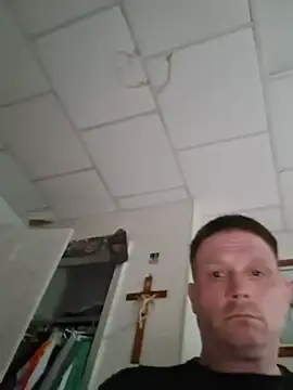 curiouscock38 online show from August 9, 12:29 am