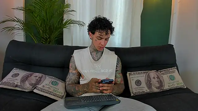 Aron ford online show from April 24, 8:11 pm