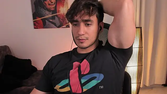 AlexRivera6 online show from June 15, 1:36 pm