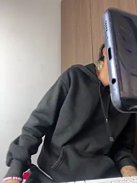 sorry-mom69 online show from April 27, 4:47 pm