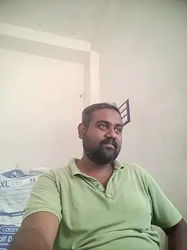 Soumik94 online show from May 11, 7:54 am
