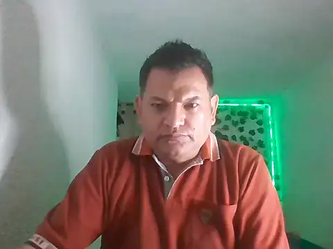 SexDiffrent online show from May 15, 10:51 pm