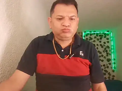 SexDiffrent online show from April 30, 5:09 pm