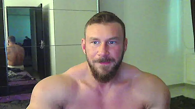 muscularkevin online show from May 5, 1:46 pm