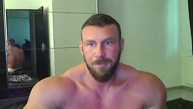 muscularkevin online show from May 7, 2:06 pm