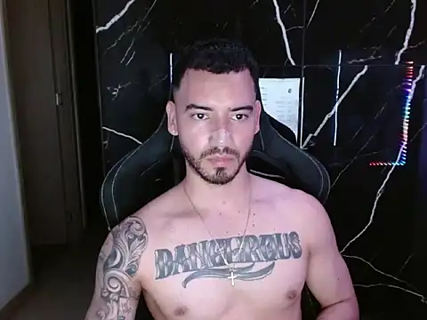 Dangerous-Men online show from June 20, 1:54 am