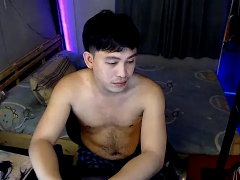 princeJayX online show from April 29, 12:43 pm