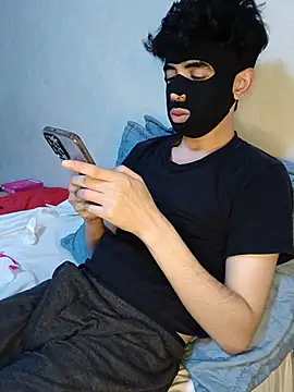 arabqueen online show from May 19, 7:09 pm