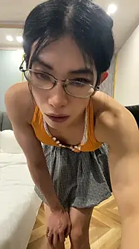 CrytinaSissyCrossdress online show from June 20, 2:11 pm