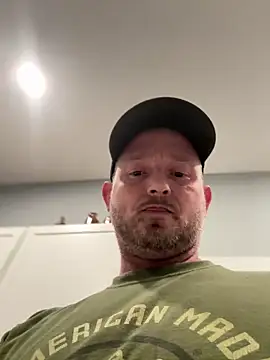 smokeymt420 online show from May 1, 5:54 am