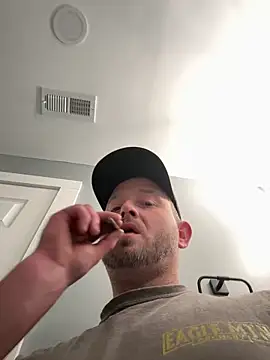 smokeymt420 online show from May 16, 5:22 pm