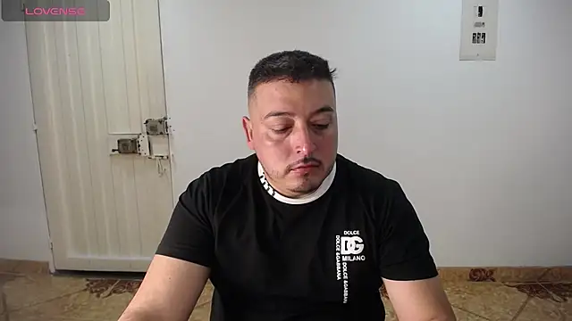 antonycruz online show from June 8, 1:28 am