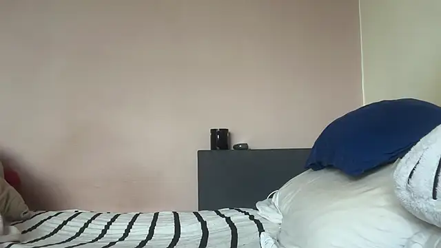 sexybooii6968 online show from May 7, 8:36 am