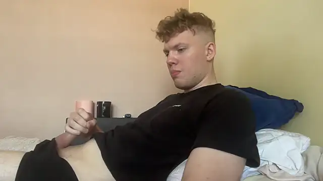 sexybooii6968 online show from May 29, 8:46 am