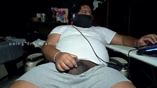 mikfgh50 online show from May 10, 7:37 pm